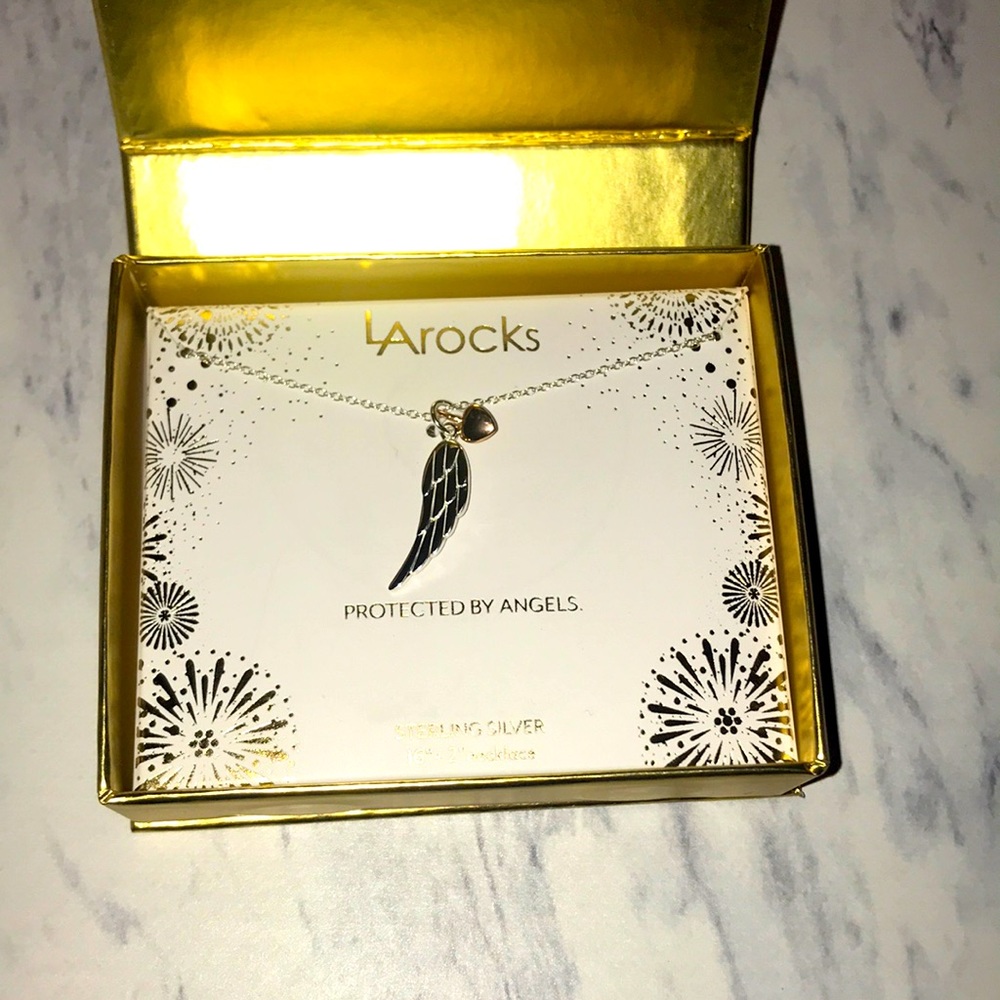 NEW LA ROCKS protected by angels Angel wing necklace gold box